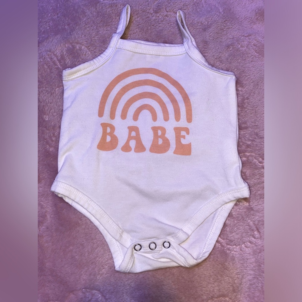 Two piece set - Picture 2 of 3